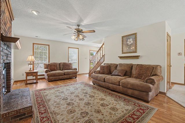 6949 DANEMAN DR, Memphis, TN 38133