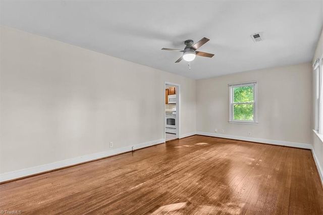 3002 Taliaferro Road, Greensboro, NC 27408