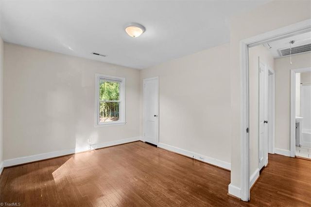 3002 Taliaferro Road, Greensboro, NC 27408