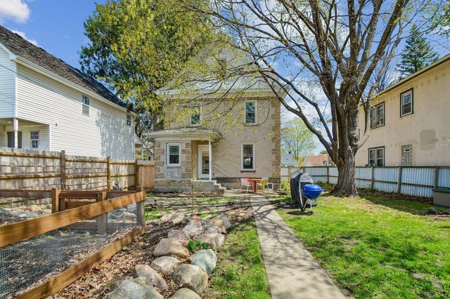 2507 Thomas Avenue N, Minneapolis, MN 55411