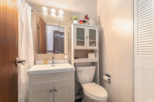 22979 Elm Drive, Elkhart, IN 46516