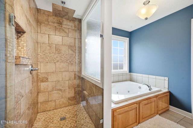 164 Wind Chase Way, Madisonville, TN 37354