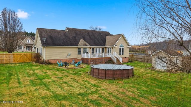 164 Wind Chase Way, Madisonville, TN 37354