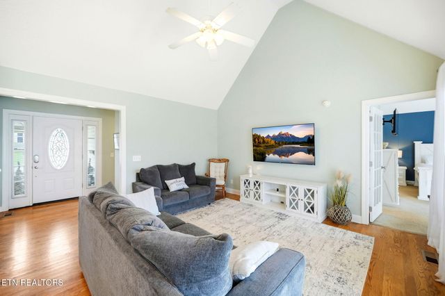 164 Wind Chase Way, Madisonville, TN 37354