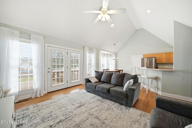 164 Wind Chase Way, Madisonville, TN 37354