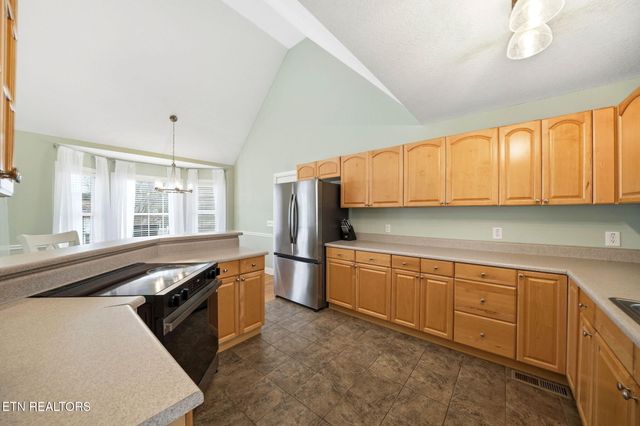 164 Wind Chase Way, Madisonville, TN 37354