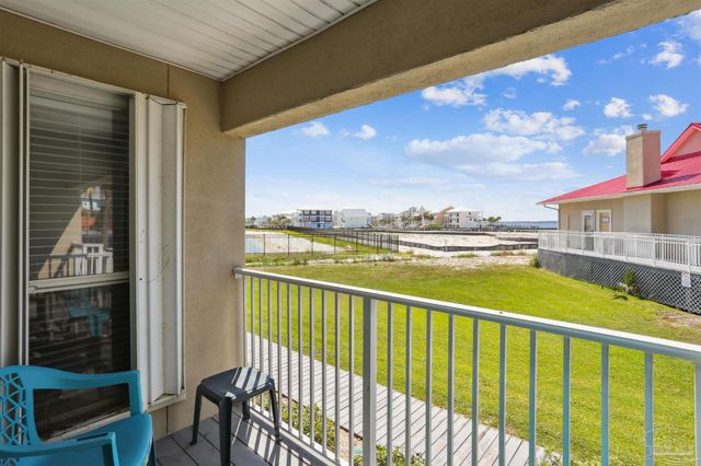 7476 Sunset Harbor Dr 413, Navarre Beach, FL 32566