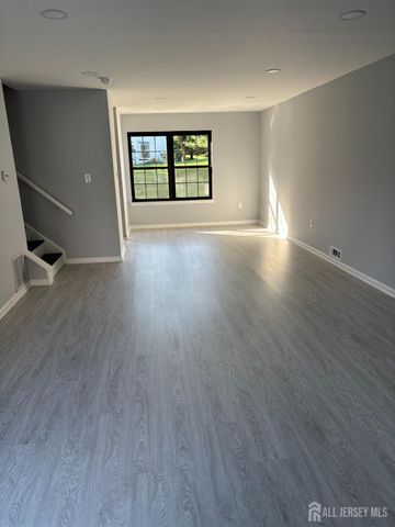 137 Abbot Court, Piscataway, NJ 08854
