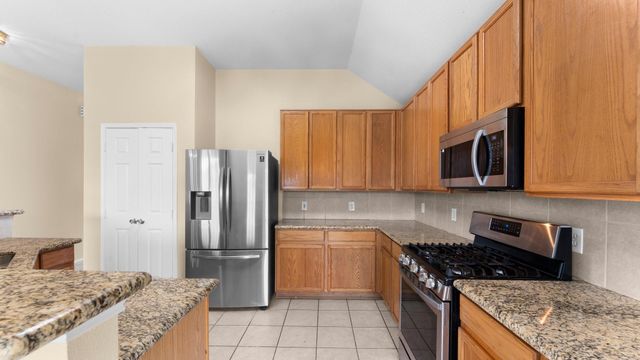 19503 Winding Canyon Lane, Katy, TX 77449