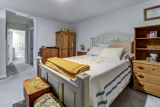 1720 Whooping Crane Drive NE, Bolivia, NC 28422