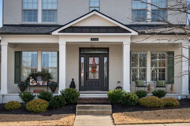 312 Passage Ln, Franklin, TN 37064