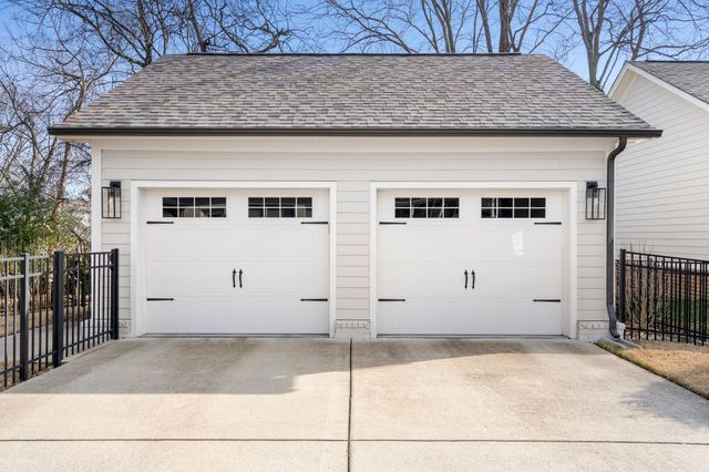 312 Passage Ln, Franklin, TN 37064