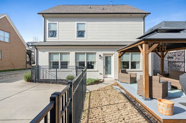 312 Passage Ln, Franklin, TN 37064