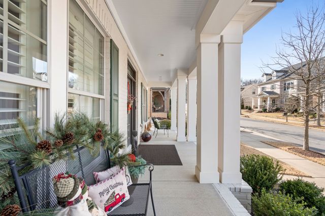 312 Passage Ln, Franklin, TN 37064