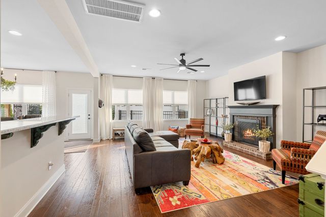 312 Passage Ln, Franklin, TN 37064