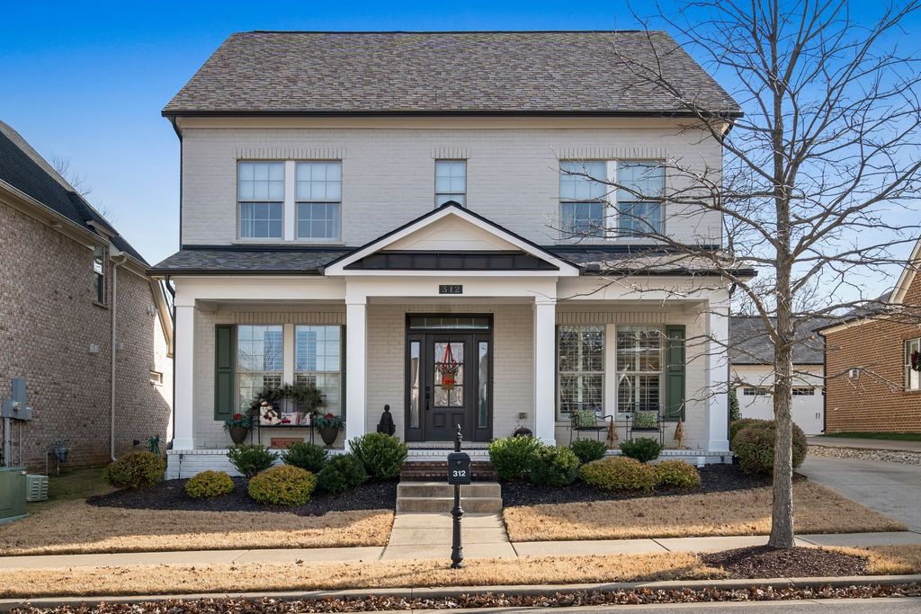 312 Passage Ln, Franklin, TN 37064