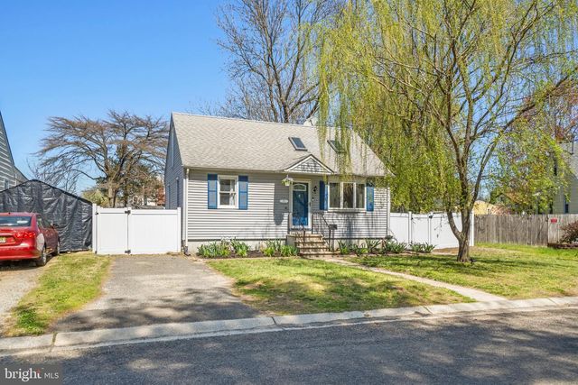 171 FAIRFAX DR, Cinnaminson, NJ 08077