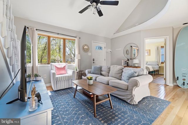 171 FAIRFAX DR, Cinnaminson, NJ 08077