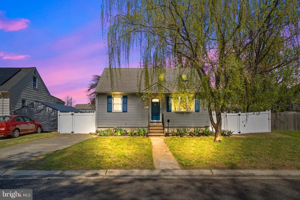 171 FAIRFAX DR, Cinnaminson, NJ 08077