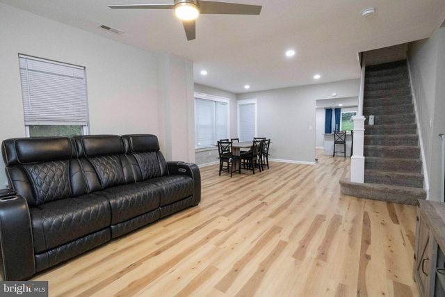 739 S READING AVE, Boyertown, PA 19512