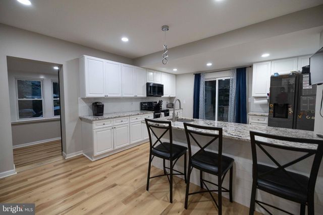 739 S READING AVE, Boyertown, PA 19512