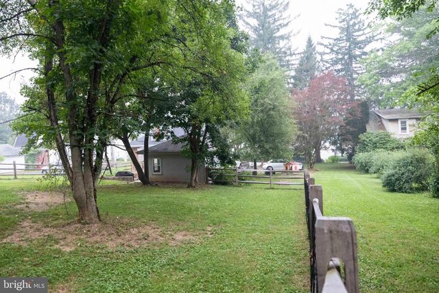 739 S READING AVE, Boyertown, PA 19512