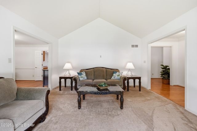 329 Comanche Rd, Shelbyville, KY 40065