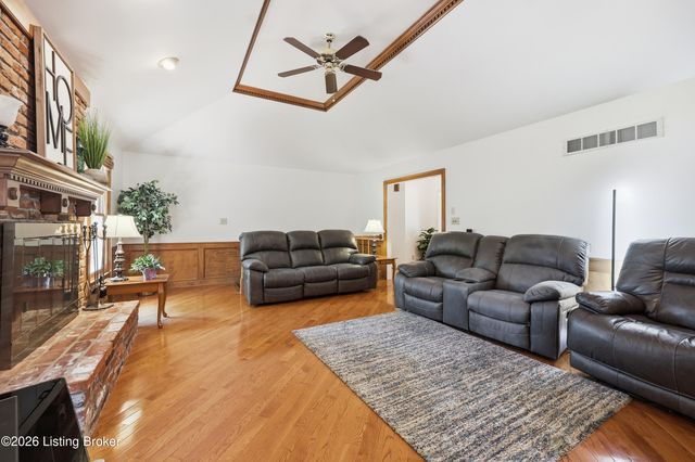 329 Comanche Rd, Shelbyville, KY 40065