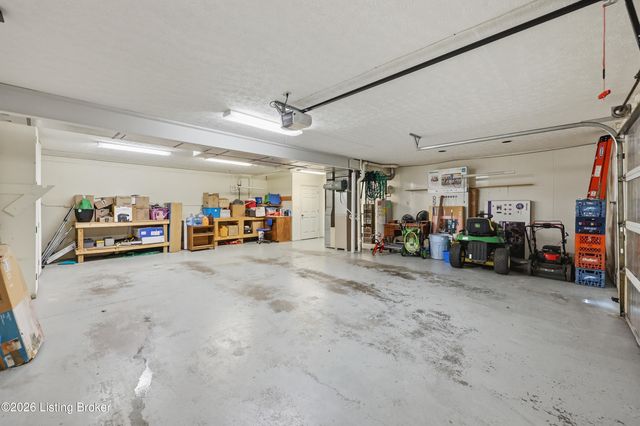 329 Comanche Rd, Shelbyville, KY 40065