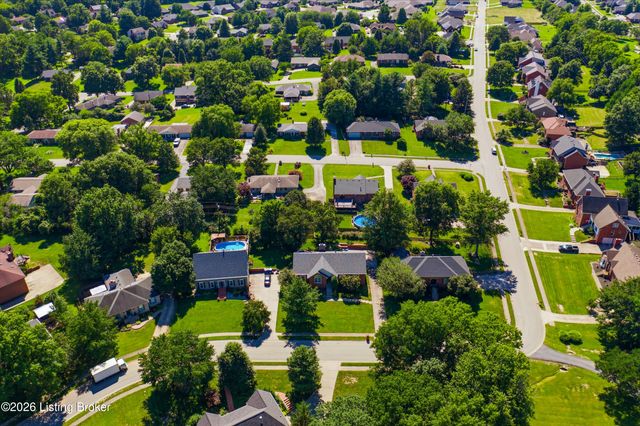 329 Comanche Rd, Shelbyville, KY 40065
