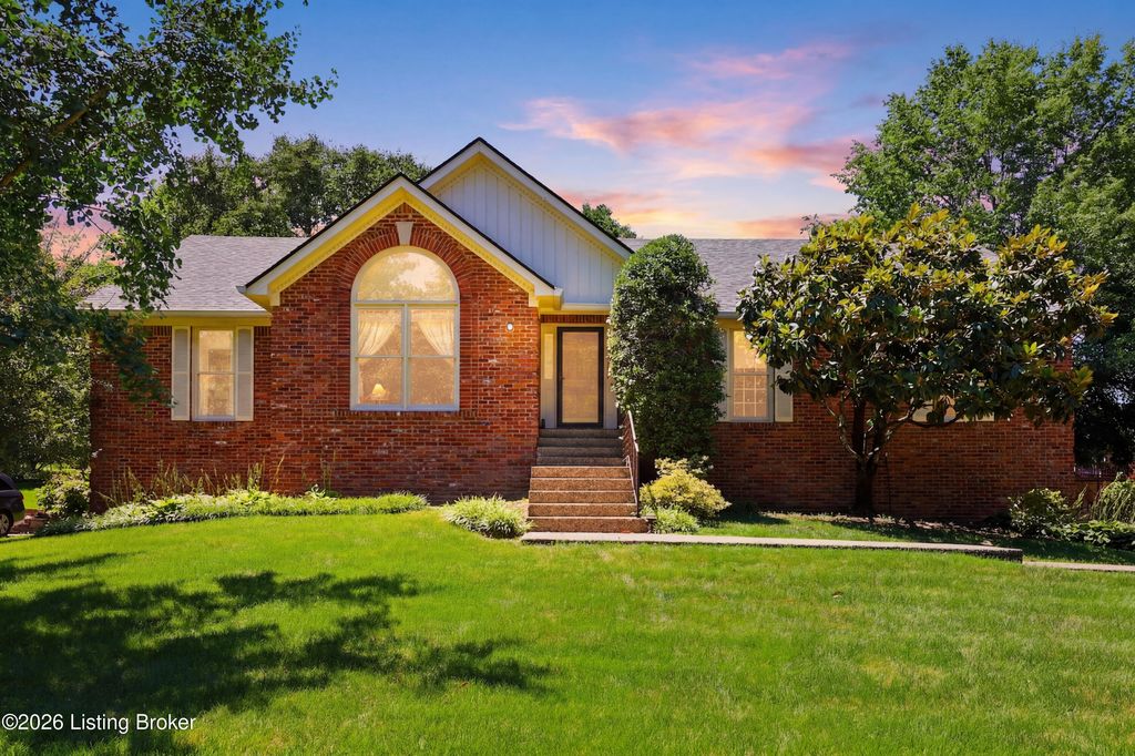 329 Comanche Rd, Shelbyville, KY 40065
