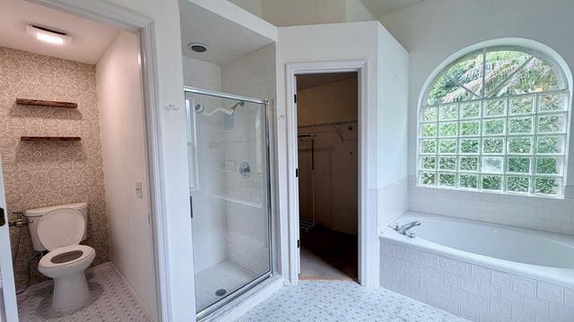 9639 FOX HEARST ROAD, Tampa, FL 33647