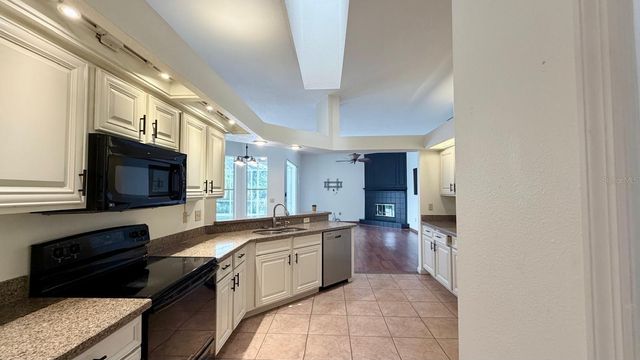9639 FOX HEARST ROAD, Tampa, FL 33647