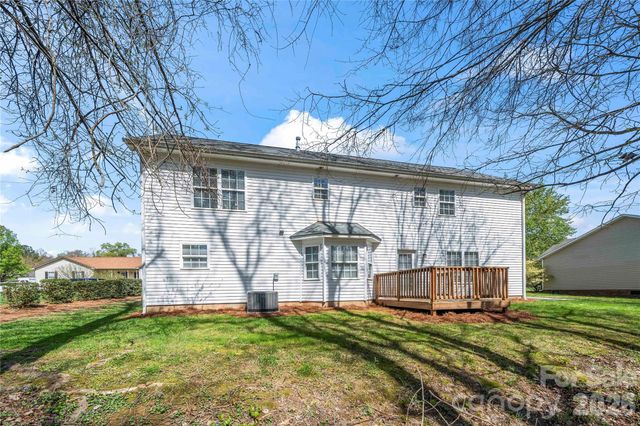 1040 Castle Rock Court, Concord, NC 28025