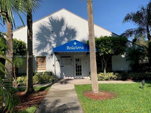 731 N Pine Island Rd 305, Plantation, FL 33324