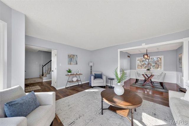 1135 Carrington Drive, St Peters, MO 63376