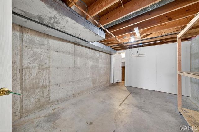 1135 Carrington Drive, St Peters, MO 63376