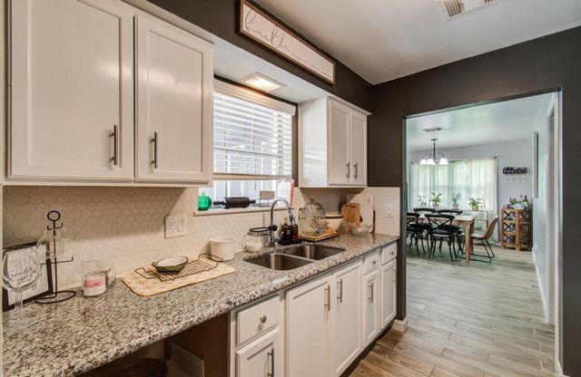 1327 Fallbrook Drive, Houston, TX 77038