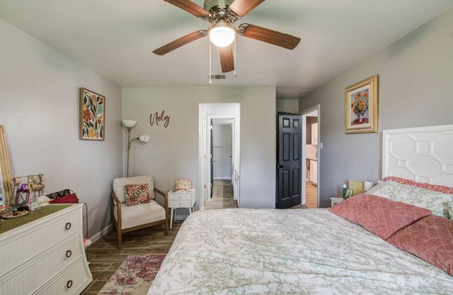 1327 Fallbrook Drive, Houston, TX 77038