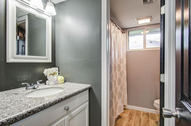 1327 Fallbrook Drive, Houston, TX 77038