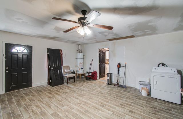 1327 Fallbrook Drive, Houston, TX 77038