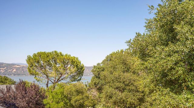 3480 Idlewood Dr, Kelseyville, CA 95451