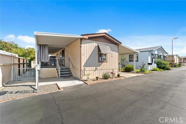 530 W Devonshire Avenue 37, Hemet, CA 92543