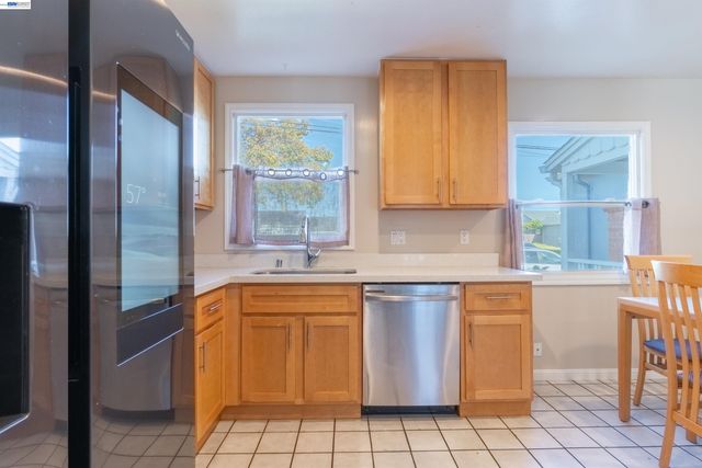 15079 Costela St, San Leandro, CA 94579