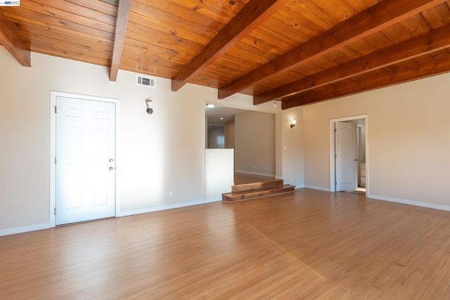 15079 Costela St, San Leandro, CA 94579