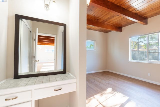15079 Costela St, San Leandro, CA 94579