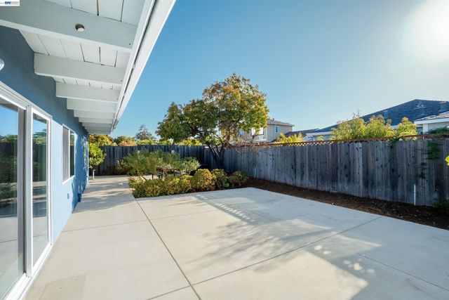15079 Costela St, San Leandro, CA 94579