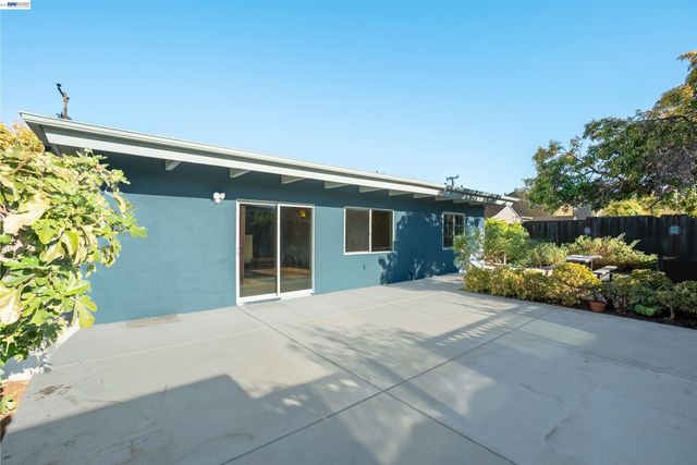 15079 Costela St, San Leandro, CA 94579