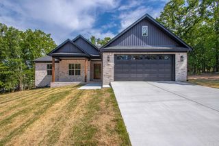 1104 Dowden Lane, Jacksonville, AR 72076