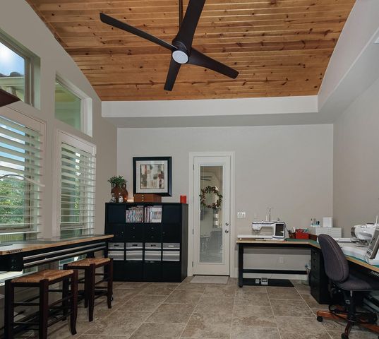 70 Lake Voyageur Drive, The Woodlands, TX 77389